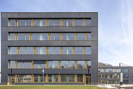 Außenansicht des neuen DHBW Gebäudes in Heidenheim