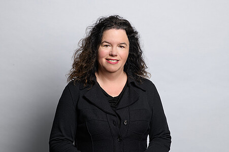 Prof.in Dr.in Julia Hansch