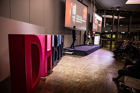 Preisverleihung des Dualen Partner Awards