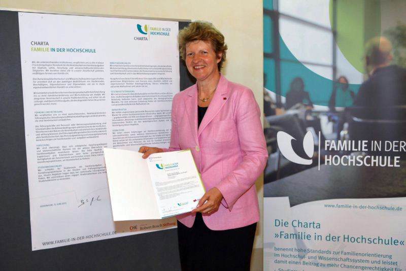 DHBW unterzeichnet die Charta „Familie in der Hochschule“